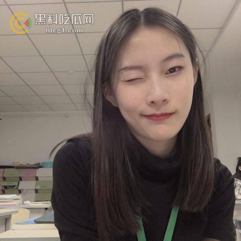 长白山旅游学院李蕾蕾的双重生活:乖巧学霸与床上荡妇的惊人对比!