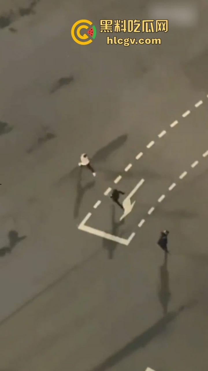 杭州亚运村纯爱战士事件内情 女友与男三约炮还发啪啪细节照片诛心 再转2w按头羞辱