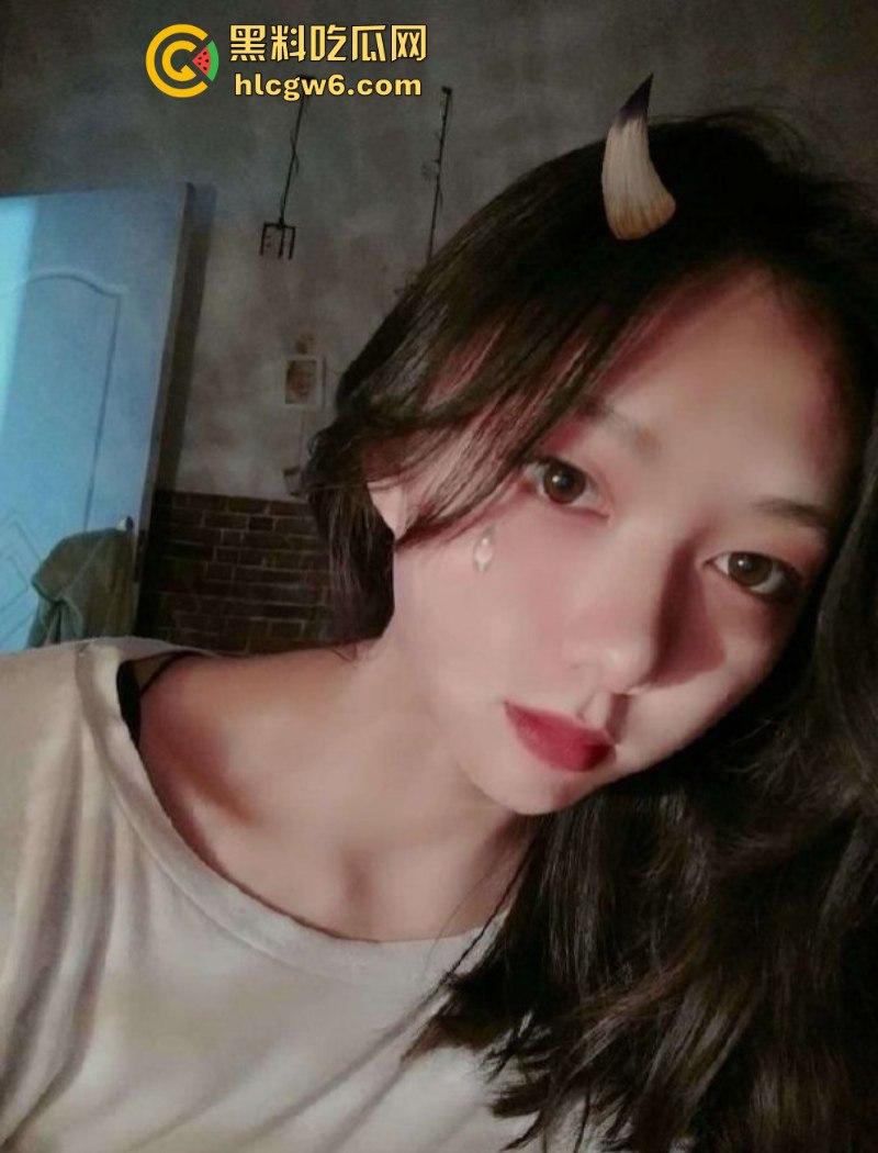 可爱单纯妹遭邻居诱骗开苞调教 淫荡程度日溢渐涨 四川反差学生【孟鹃语】便宜又好用 月付200即可随意操干