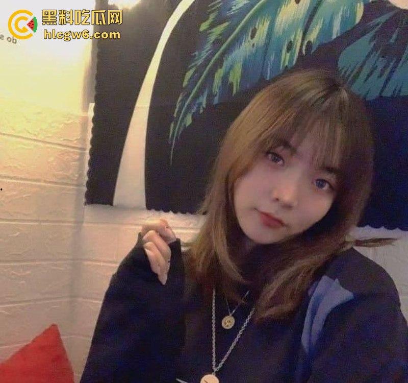 可爱单纯妹遭邻居诱骗开苞调教 淫荡程度日溢渐涨 四川反差学生【孟鹃语】便宜又好用 月付200即可随意操干