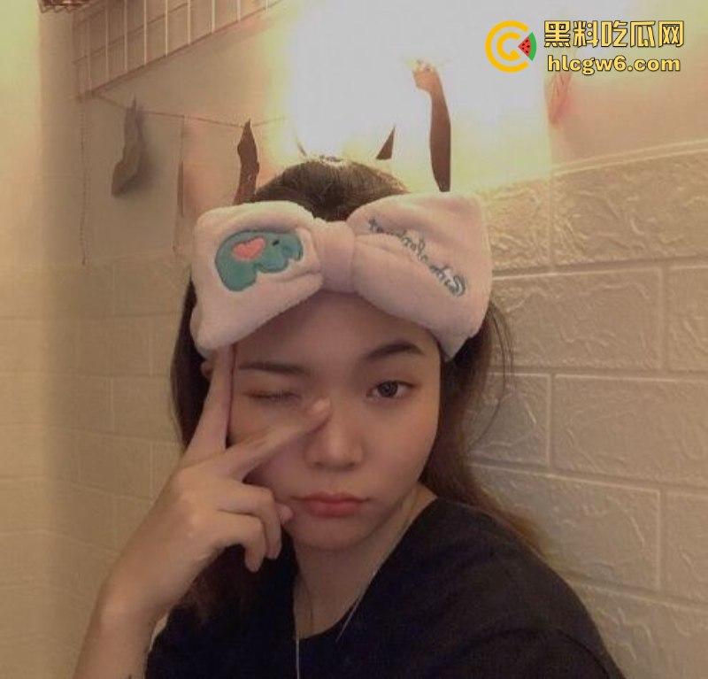 可爱单纯妹遭邻居诱骗开苞调教 淫荡程度日溢渐涨 四川反差学生【孟鹃语】便宜又好用 月付200即可随意操干