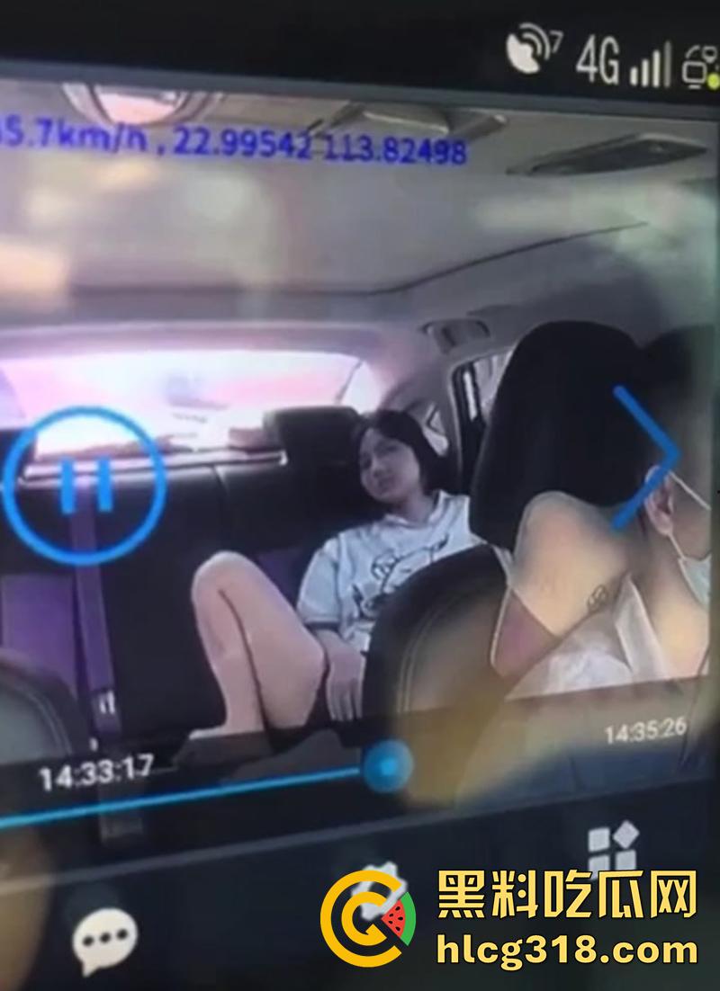 长腿学生妹网约车自慰,被监控偷拍全程偷拍,在车上看片玩穴,勾引司机免车费,这么饥渴么?