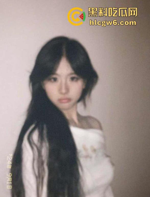 上海校花『 张瑜璇』卖身爆料，颜值天花板蜜桃臀辣到犯罪，颜值顶级推特线上开单，全程女上位坐到金主腿软！