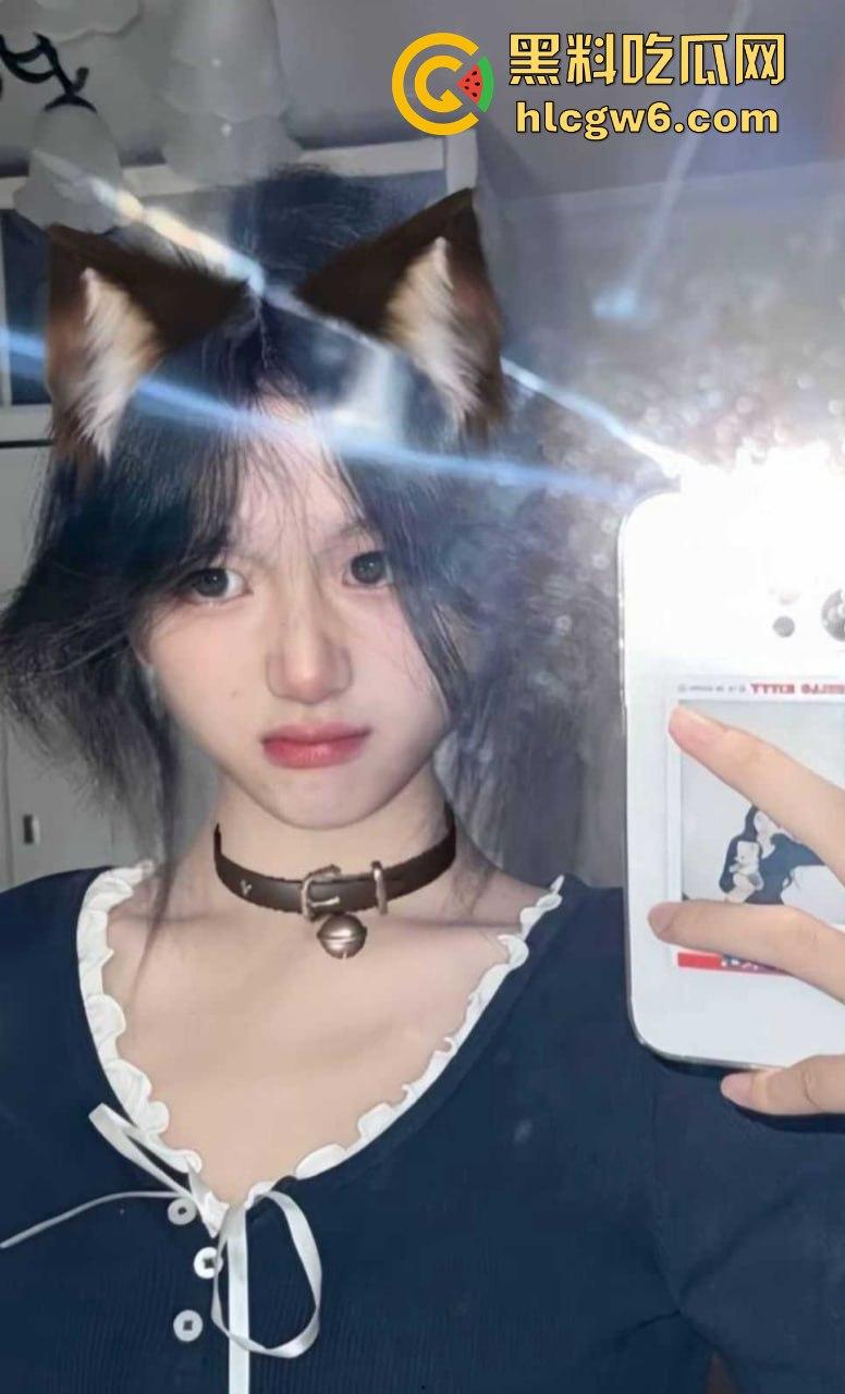 上海校花『 张瑜璇』卖身爆料,颜值天花板蜜桃臀辣到犯罪,颜值顶级推特线上开单,全程女上位坐到金主腿软!