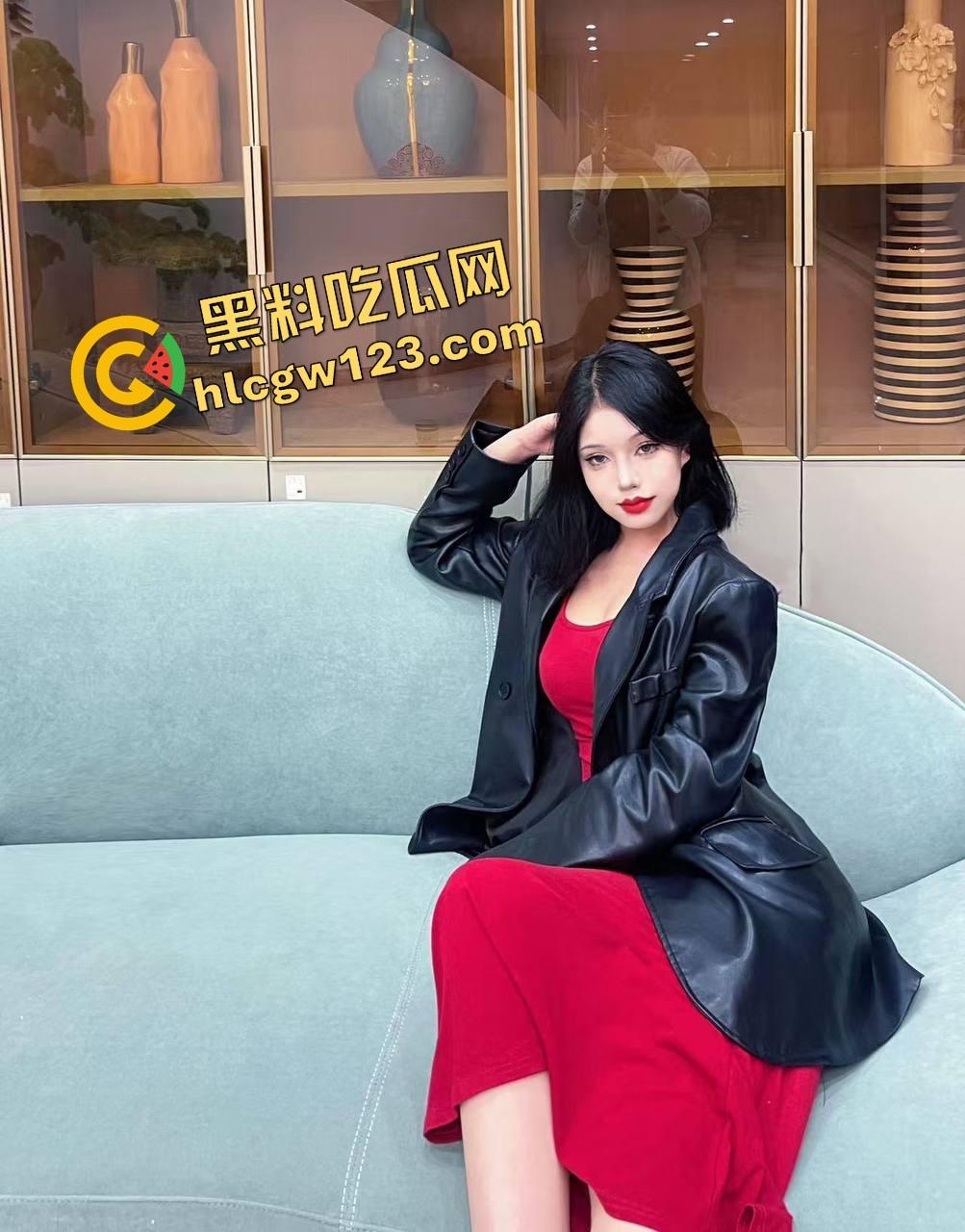 加州理工大学【孙恬】你的女神女友留学刚一周就嘴啃洋屌拍片发你,白人屌真大,她爽到说:我要当P站新女神!