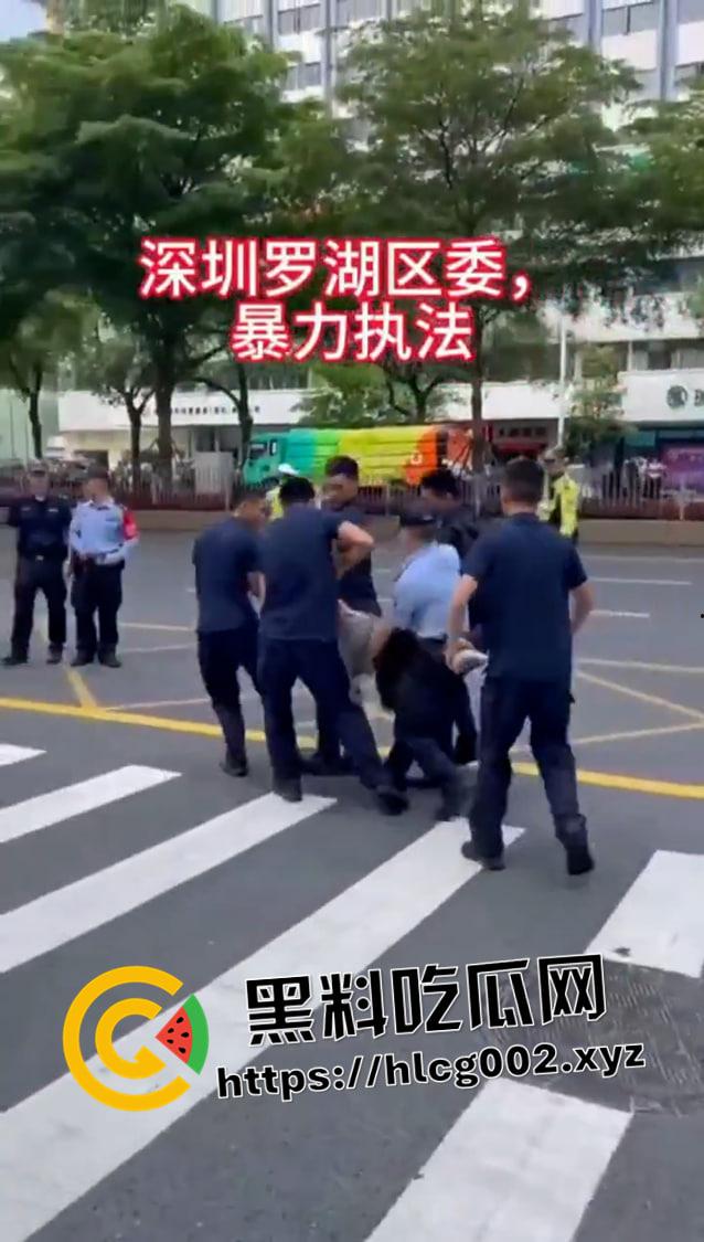 全网封禁相关话题!深圳螺岭社区学区问题抗议 多名家长被捕 抖音微博被下架视频流出