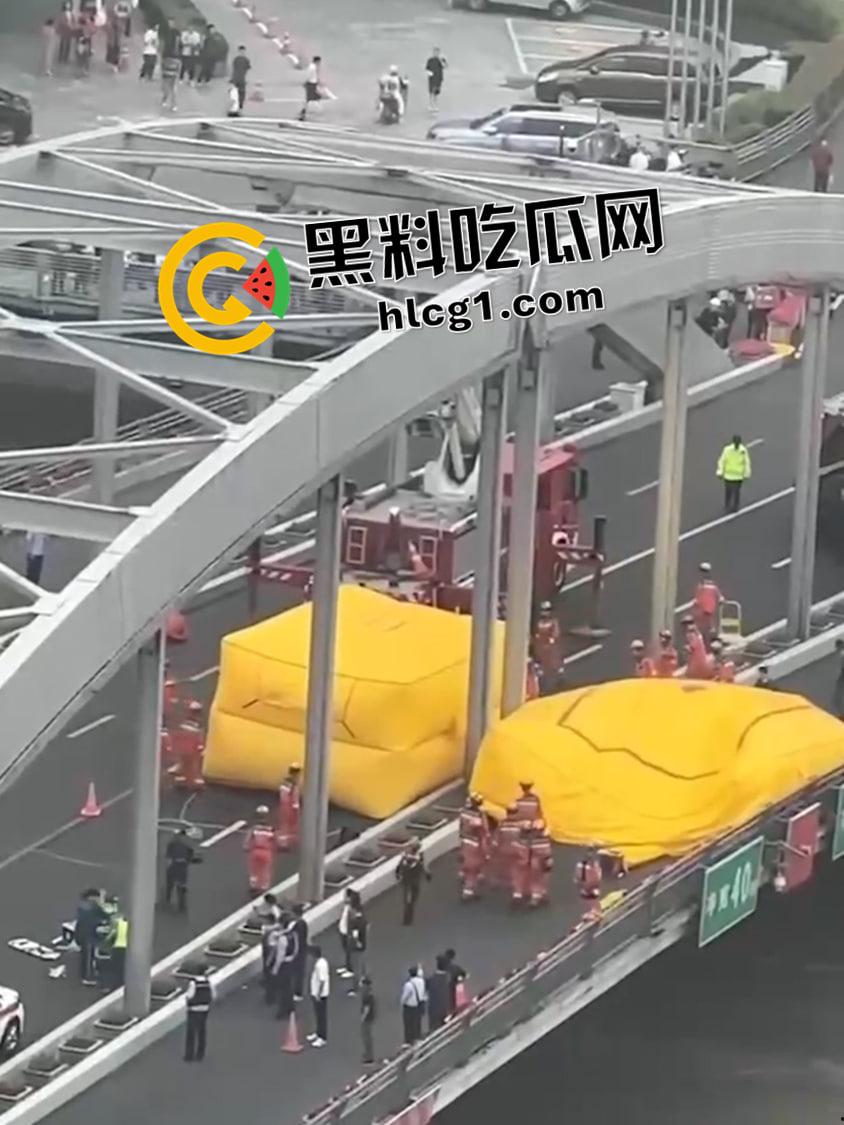 宁波女子轻生现场 老公沉迷女主播准备离婚 怀孕四个月寻死 现场视频 流出 有救生垫也摔不轻