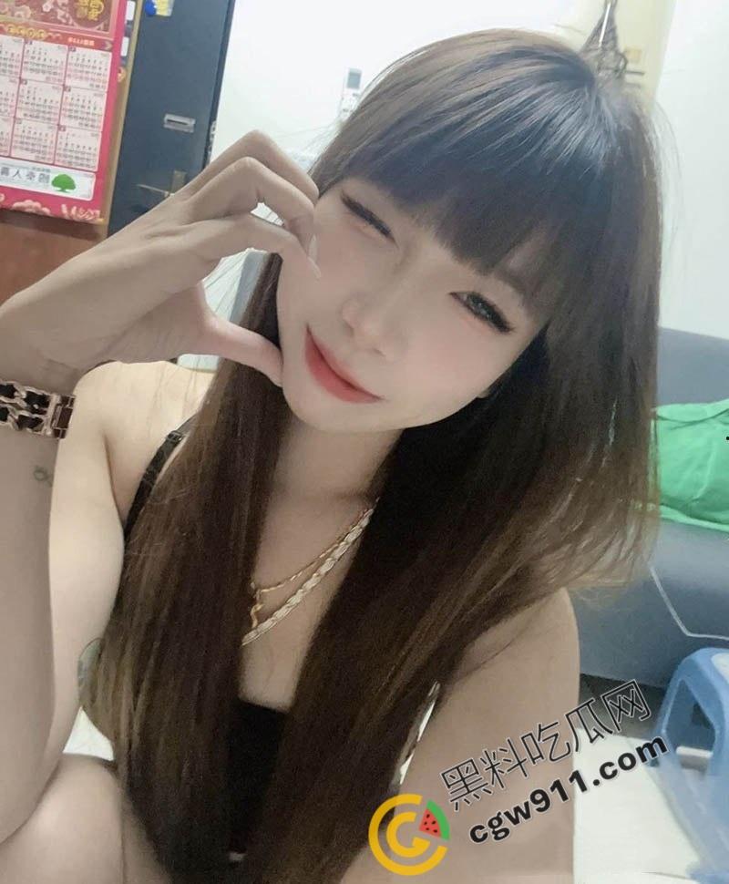 火辣赤裸淫荡女神调教，露出与野战的快感体验，诱人婊子撩拨情欲，欲仙欲死