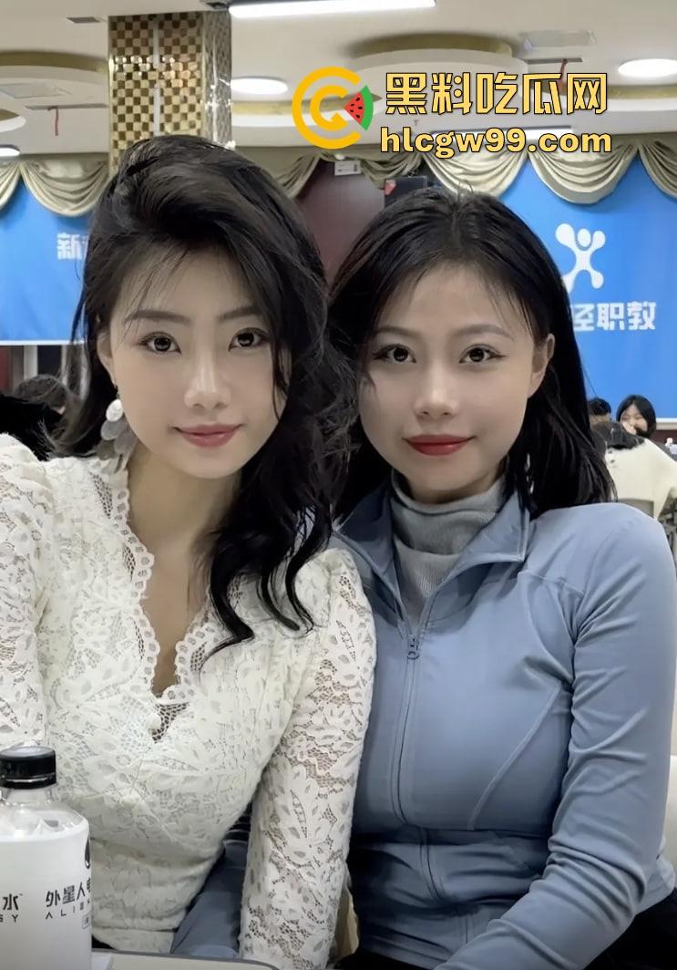 考公培训现场惊现抽象哥,直播模拟教师资格面试逆天发言,男生晕了打醒,女生晕了就操,面试官直接大脑死机!