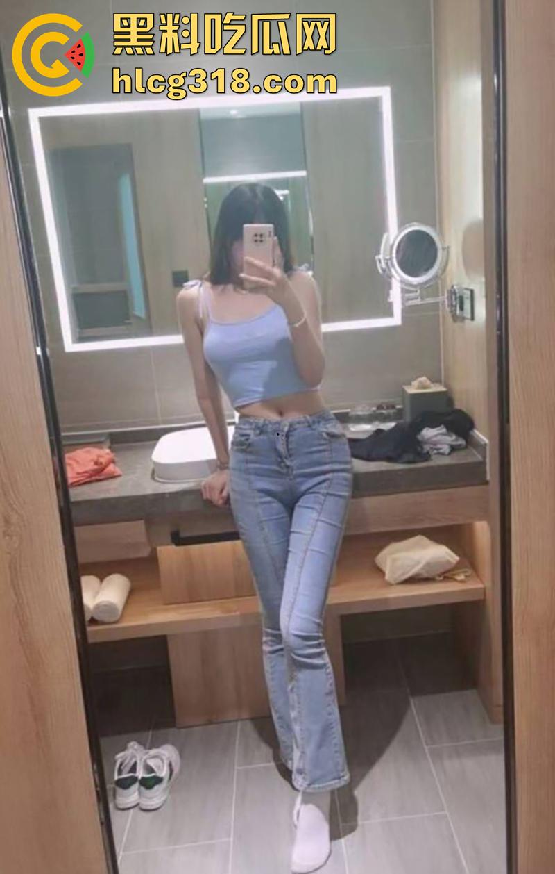 长春护理职校周研茹,高颜值校花女神,身材性感口活一流,约炮已婚男金主,全露脸视频流出!