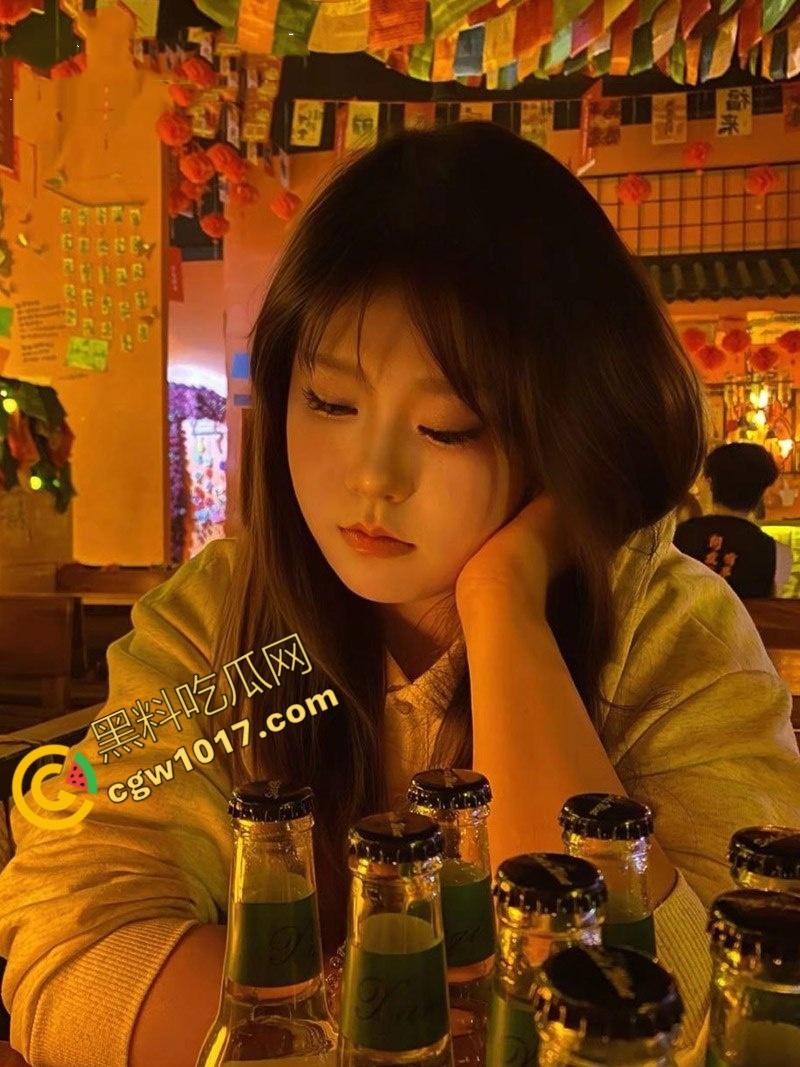 河南周口巨乳名媛【金晨晨】车震视频曝光,H杯豪乳波涛汹涌,白嫩皮肤、死命被干,网友疯狂围观羡慕嫉妒恨!