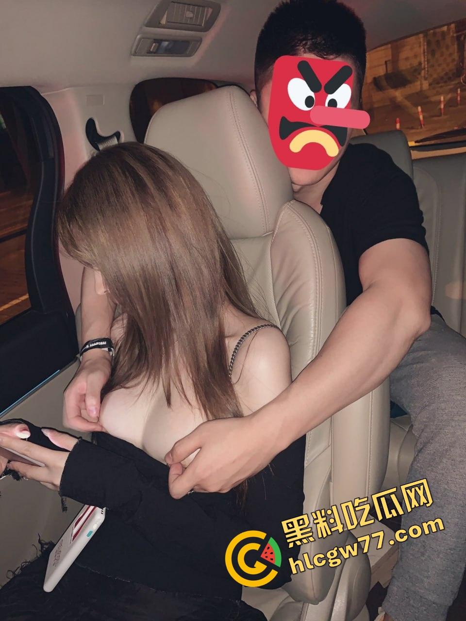 郑州绿帽夫妻的快乐,老婆嘴里吃我的鸡巴,屁股崛起来让兄弟爆操,灌满骚穴的快乐你们永远想象不到!