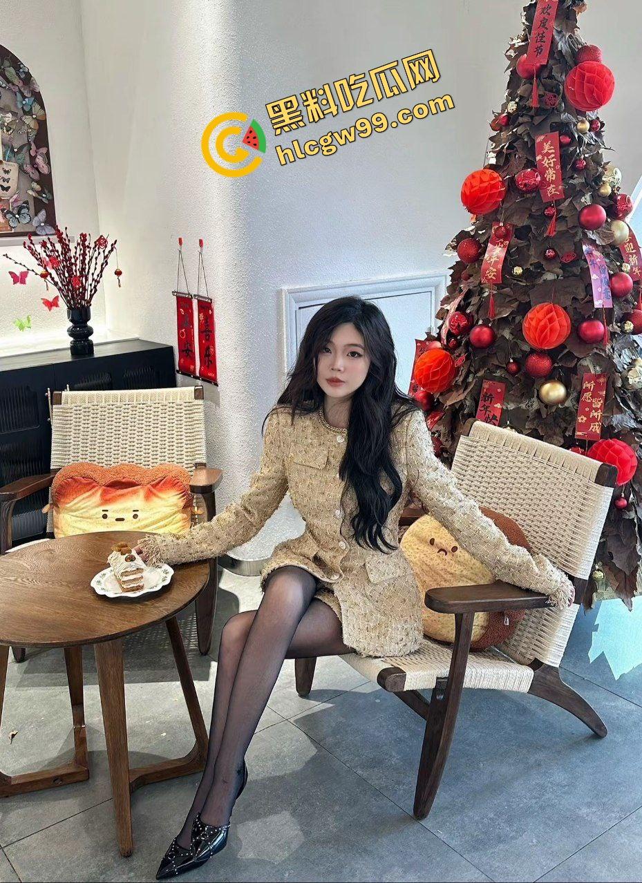 抖音少妇型反差骚鸡【小半】混酒吧认识大哥抠逼勾引,酒店约炮肛塞后入猛怼!独家曝光流出!