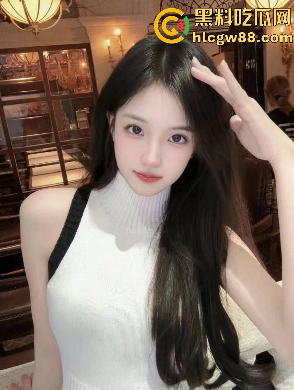 德国留学博士一束花就想睡人,得不到就破防要女生还钱,卖惨骗感情,多个女生投稿爆料!