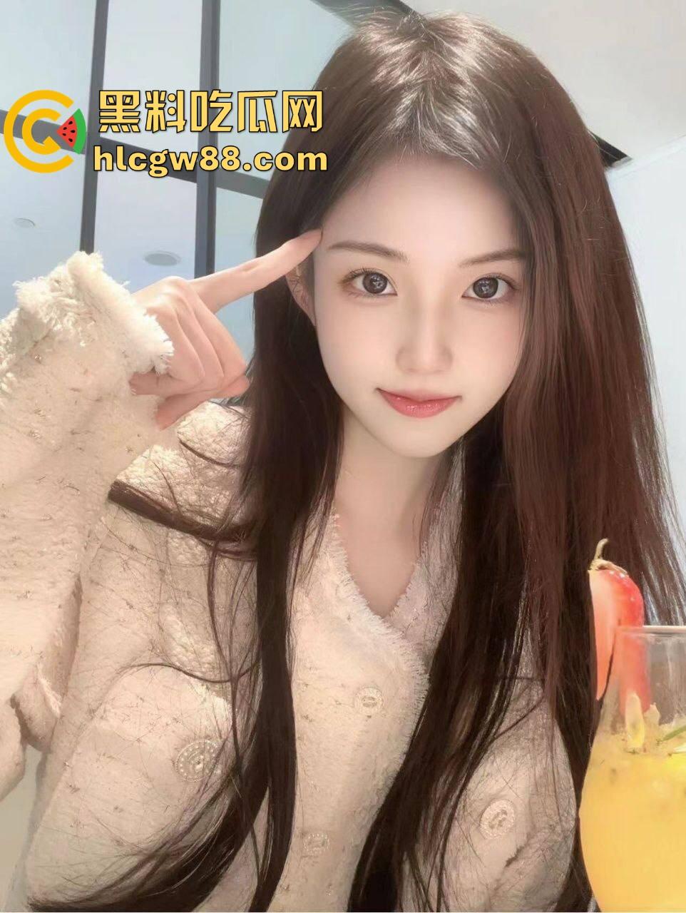 德国留学博士一束花就想睡人,得不到就破防要女生还钱,卖惨骗感情,多个女生投稿爆料!