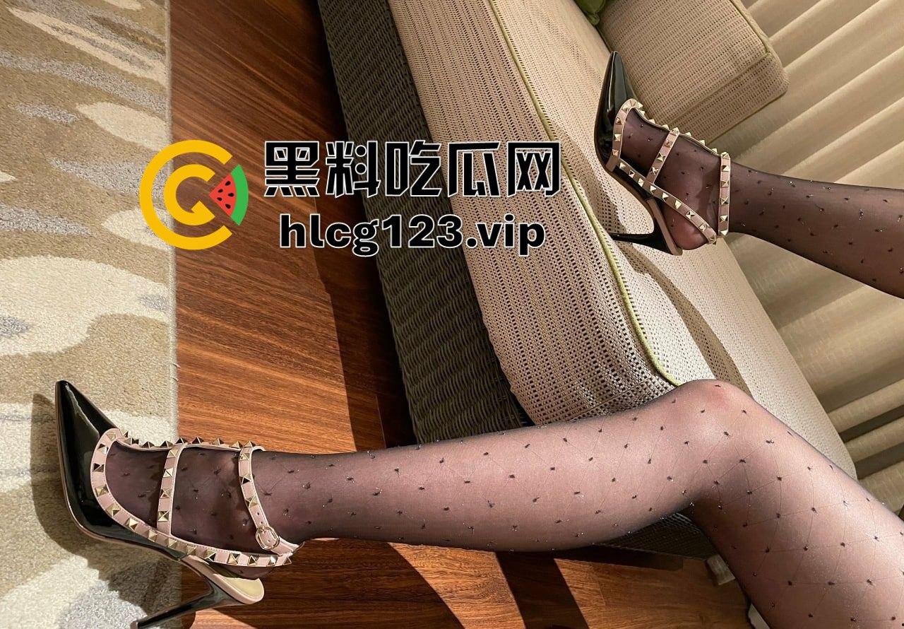 瓜友投稿遇上黑丝御姐,狂干6次还不够!腰都快废了,骚逼还嗷嗷要!