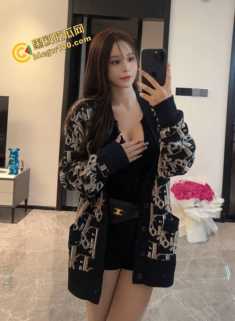 云南曲靖卖淫女骚鸡『冯婉玉』超模出身的顶级炮架 包臀裙深喉口交！爆插骚逼淫叫娇喘！独家原创流出！