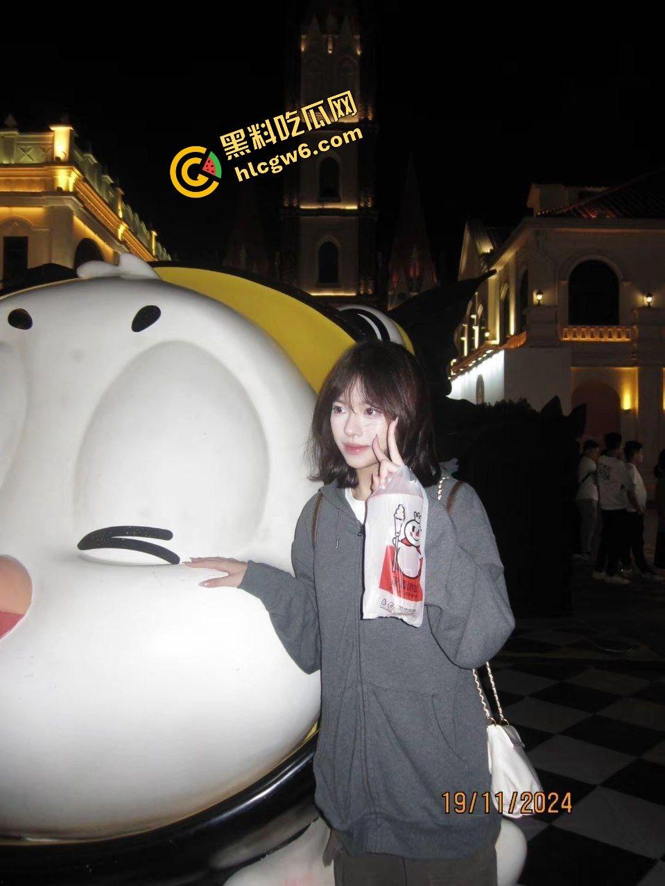 广西卫生职业大专反差骚鸡大二学生『陈晨』健身男友酒店拉手爆操骚逼!私拍性爱泄密流出!原创曝光!