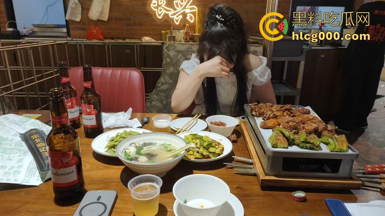 湖南一哥们酒驾撞人,撞车出来了个床上母狗,用大屌征服女受害者化险为夷,早说老子天天去撞!