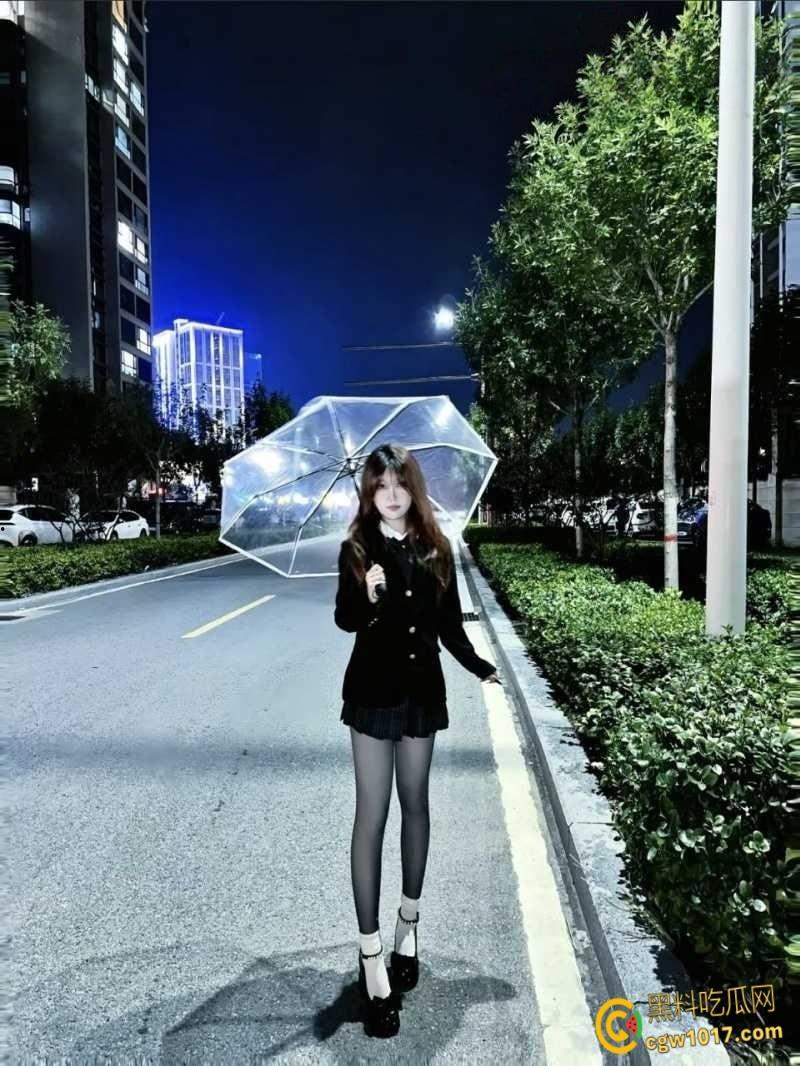 浙江广播电视大学【马昕悦】极品学生妹性爱视频流出,出租屋给男友口交深喉,后入爆操尖叫连连!