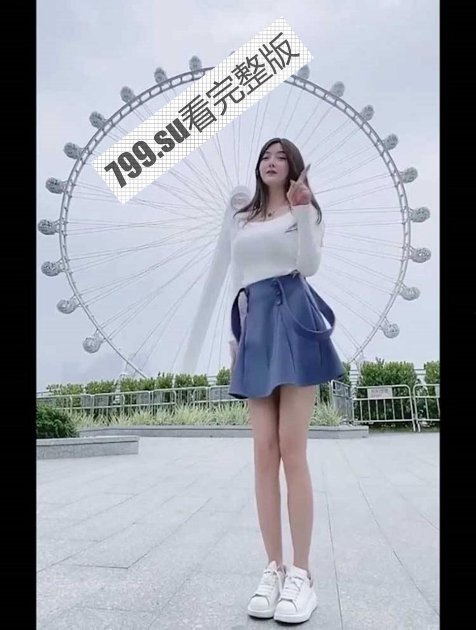 极度反差!上海音乐学院爆乳音乐老师 抖音只拍成人版 没想到私下那么淫荡