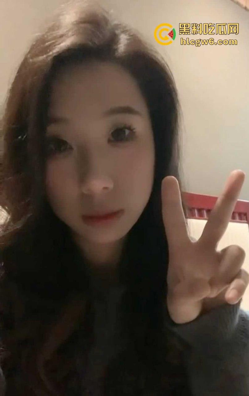 浙大骚母狗【唐晓燕】21岁靠骚穴求上位,自慰视频流出,985学霸人设碎成精液涂满的笑话!