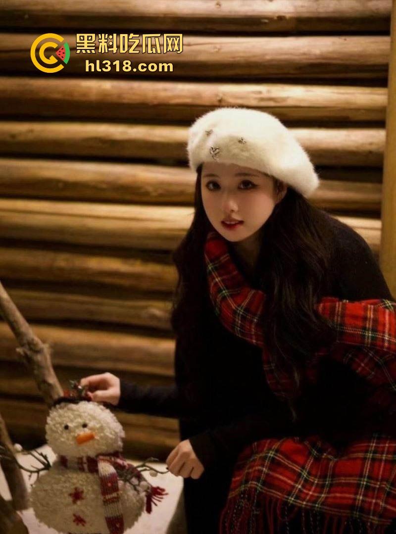 山东艺术学院油画系系花【乔若雨】清纯女神与纹身黄毛约炮,无套后入猛操,呻吟声充满整个房间!