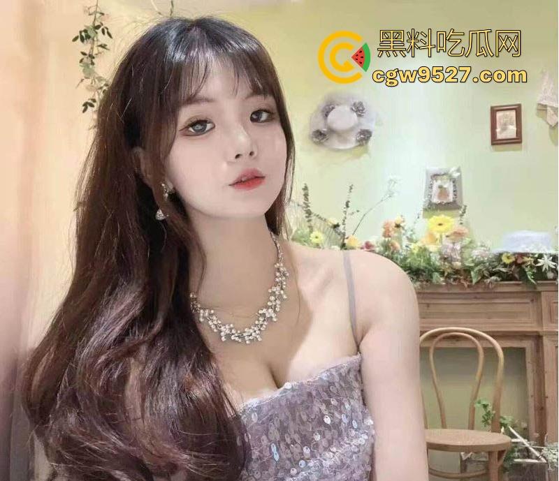 山西清纯嫩妹【林佳艺】 从清纯的少女到骚货反差惊人,露脸展示高超口交技巧,口交骑乘后入玩法多样!