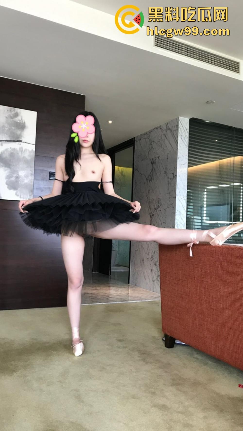 帝都顶级调教大神的变态回忆录第一弹,性奴调教,滴蜡鞭打到喝尿侍奉,解锁人类想象力的天花板!