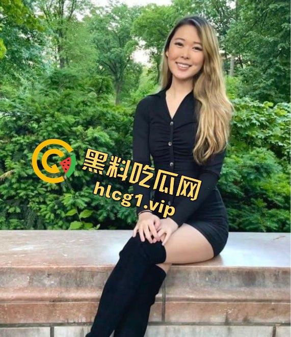 美籍华人网红女歌手「Extra」中文名张雪私拍流出!反差婊深喉口交!还用筷子夹鸡巴吃!