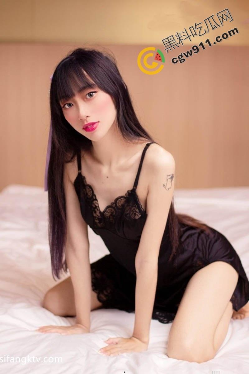 泰国淫荡眼镜娘【Hosh】私拍视频流出，全球轰动！曲线完美，打桩后入挑逗你的感官极限