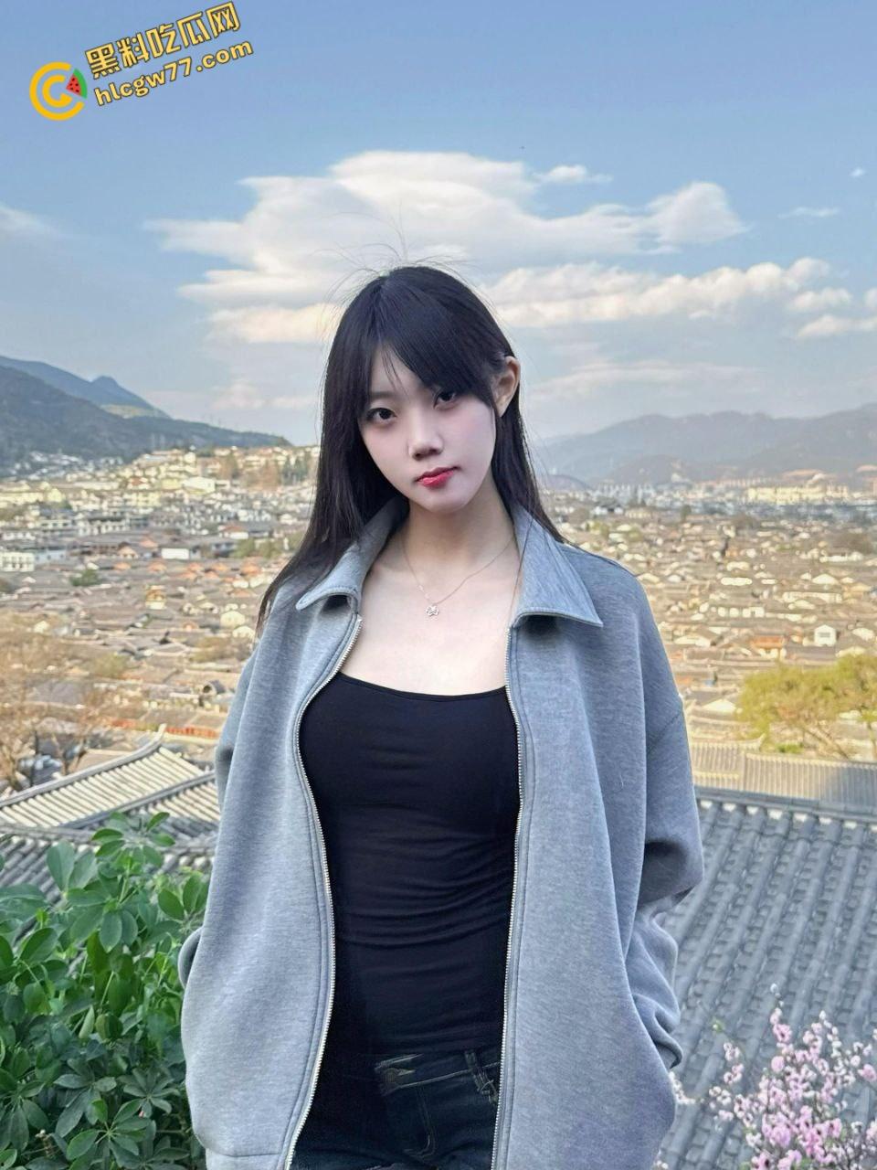 抖音【玉子玉子】清纯人设崩塌!私密自慰视频流出,甜美邻女变火辣尤物 !