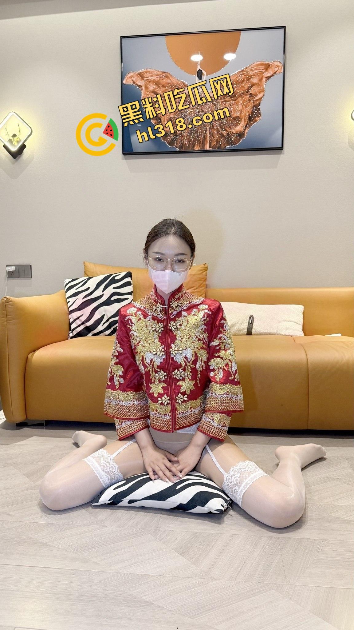 推特约啪大神火爆翻车现场,清纯学生妹反差成小骚货,口交吃鸡全程露脸,大屌一喂就倒贴求操!