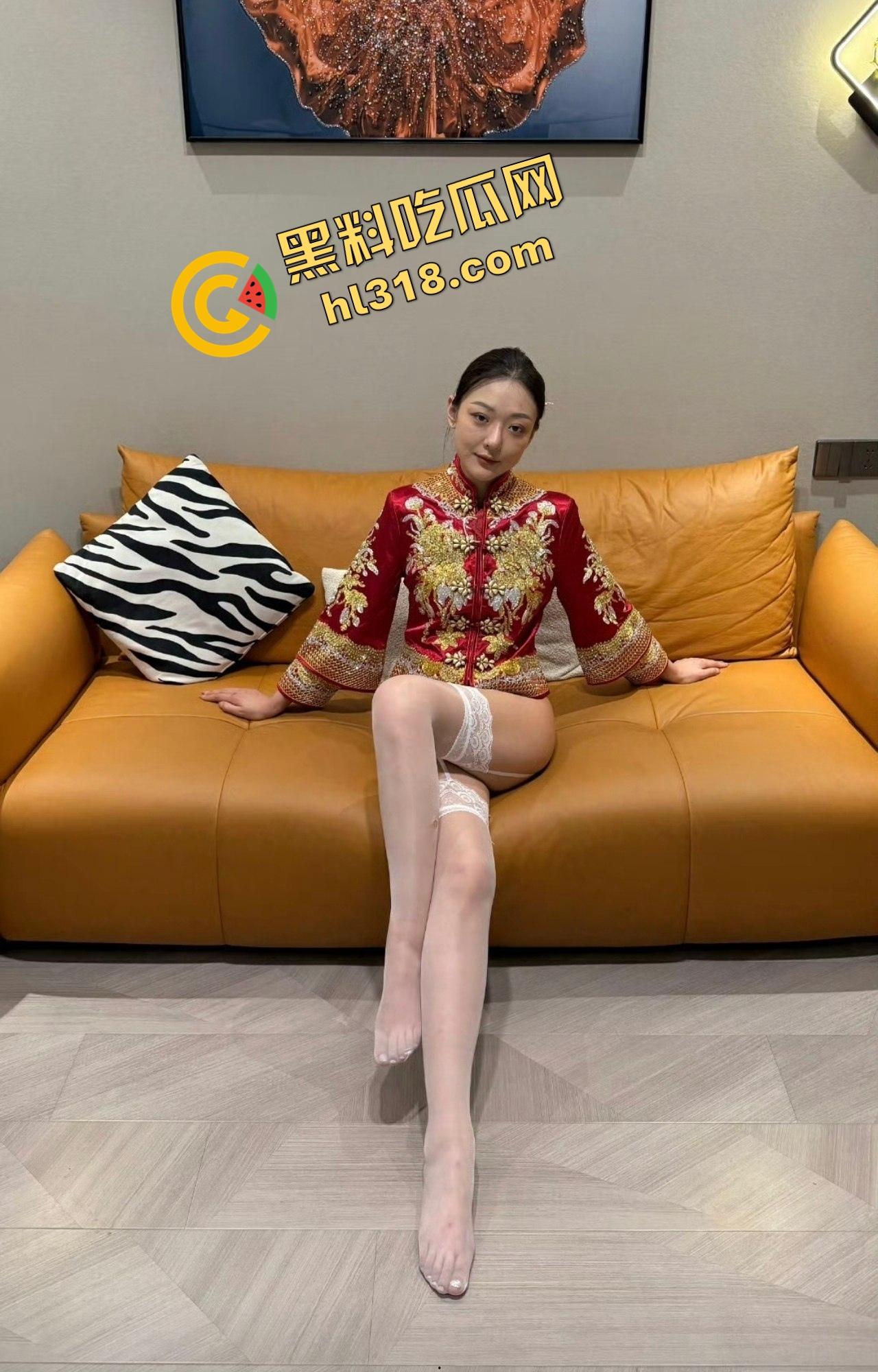 推特约啪大神火爆翻车现场,清纯学生妹反差成小骚货,口交吃鸡全程露脸,大屌一喂就倒贴求操!