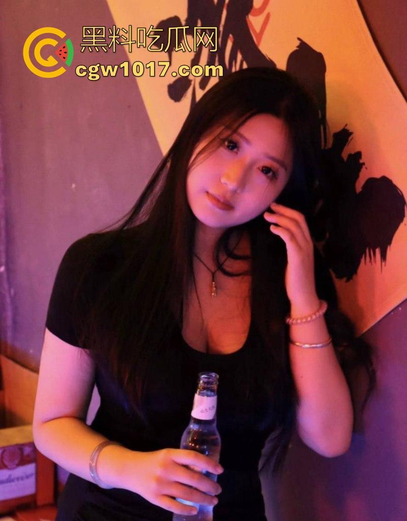 瓜友真实投稿曝光!西南昌豫章师范学院微胖前女友【张嘉雯】跳蛋震颤蜜穴淫水流淌,露脸后入猛操,这身材真有料!