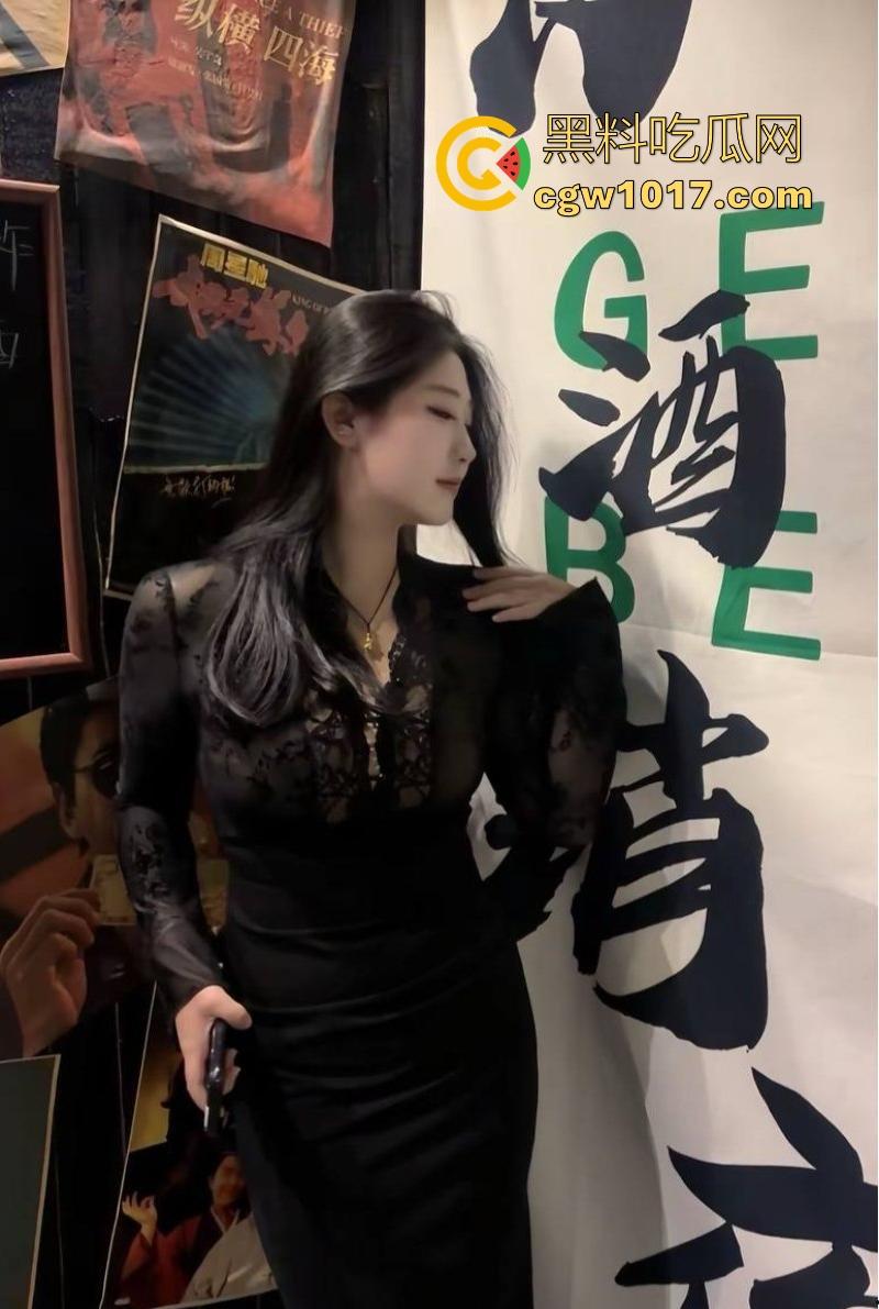 瓜友真实投稿曝光!西南昌豫章师范学院微胖前女友【张嘉雯】跳蛋震颤蜜穴淫水流淌,露脸后入猛操,这身材真有料!