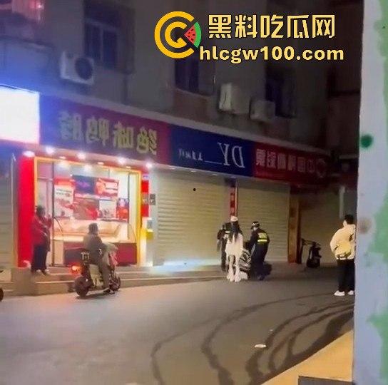 热门大瓜!抖音百万网红【老白丫·】被绿,女主也是网红【林黛玉·】连夜从河南赶到福建,纯爱战士又一次输了。