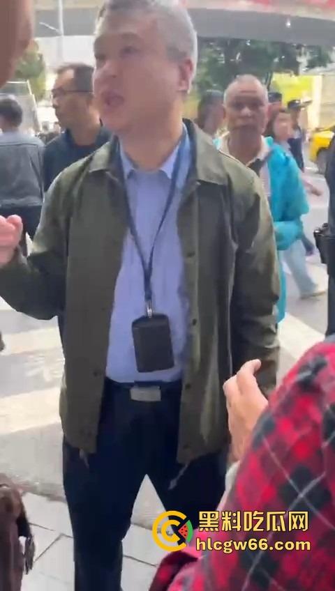 广州林和村回迁十年毛都有,拆迁合同写得好听,房产证没影,钱早被贪官贪得干干净净咯!