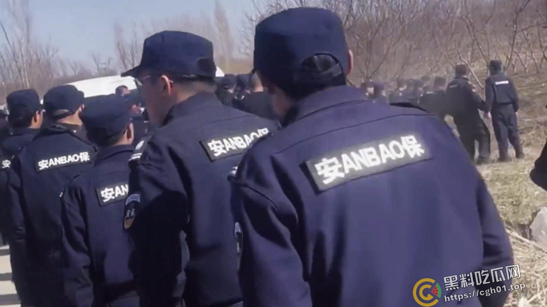 全网封禁!山东济南起步区强拆事件 大批保安殴打软禁村民 报警反而斥责村民闹事 现场视频流出