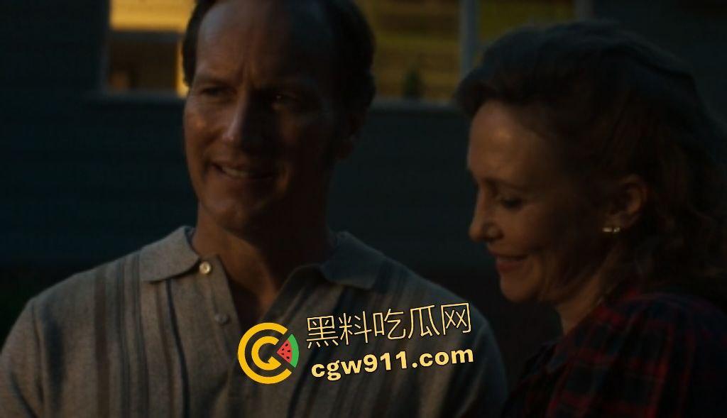 【招魂4】沃伦夫妇1986重返驱魔战场!斯莫尔家族恶魔肆虐,地狱烈焰吞噬惊魂夜!