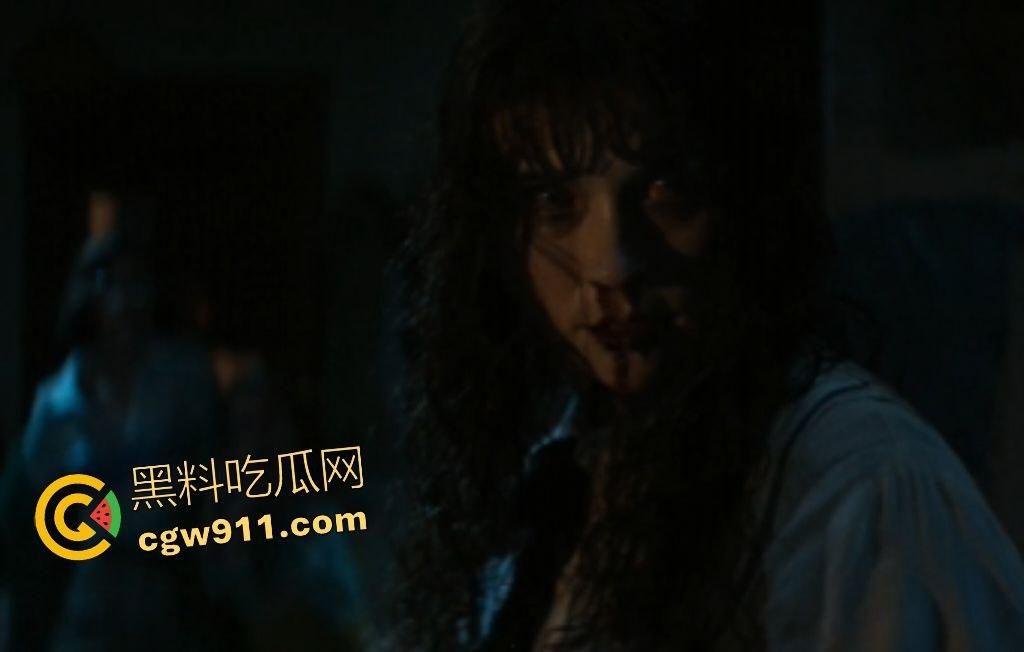 【招魂4】沃伦夫妇1986重返驱魔战场!斯莫尔家族恶魔肆虐,地狱烈焰吞噬惊魂夜!