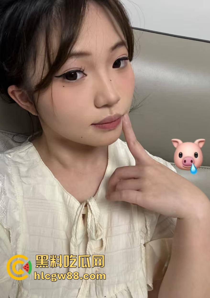 河南洛阳反差母狗【孙然敏】20岁自曝睡过30多人,长得美艳身经百战技艺超群,下体黑得像墨!