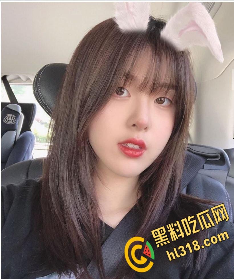 桌游馆搭讪清纯女大【马思纯】,白虎阴唇粉嫩诱人,亲亲嘴就淫水泛滥,性欲如狼似虎,被窝里口爆吞精 !