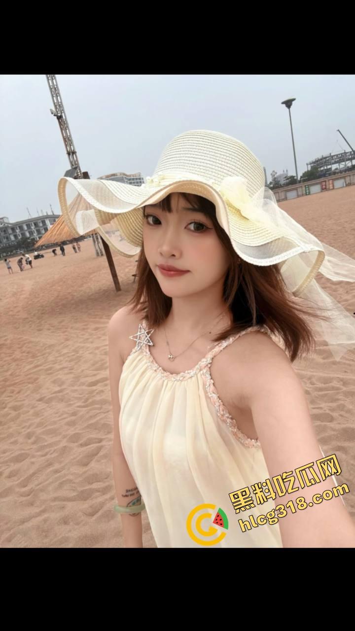 嫂子真是极品小母狗，活儿太野逼太紧，让人一操上瘾根本拔不出来，怪不得大哥天天吃生蚝韭菜！