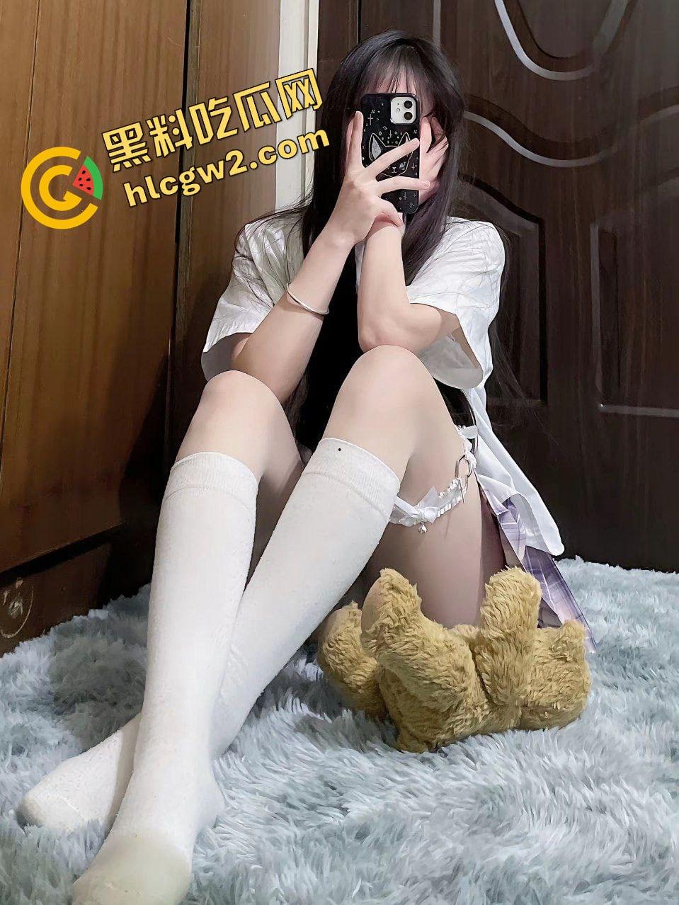 抖音JK白丝美腿少女『今天』和男朋友酒店白丝做爱遭外泄!男友真性福!独家曝光!