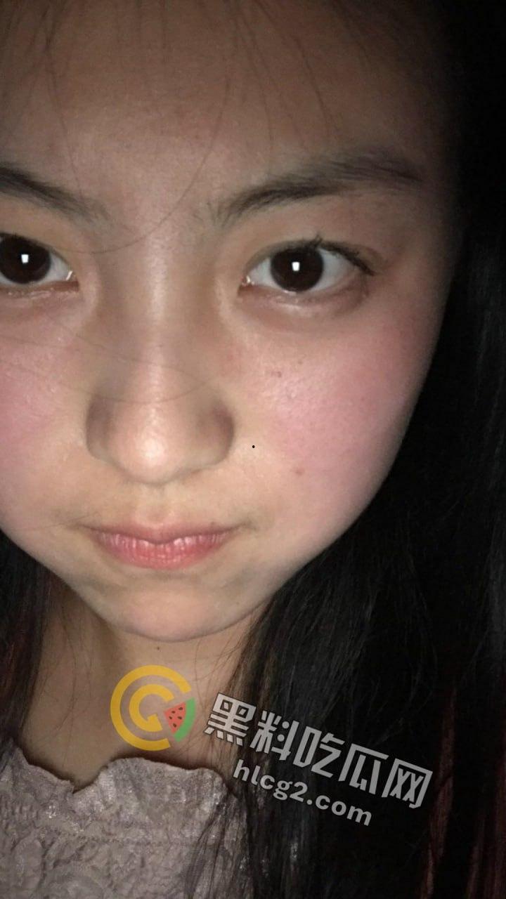 山东师范校花「李若薇」被包养内幕:3P肛交视频泄露,姿势花样多到让人惊呆!